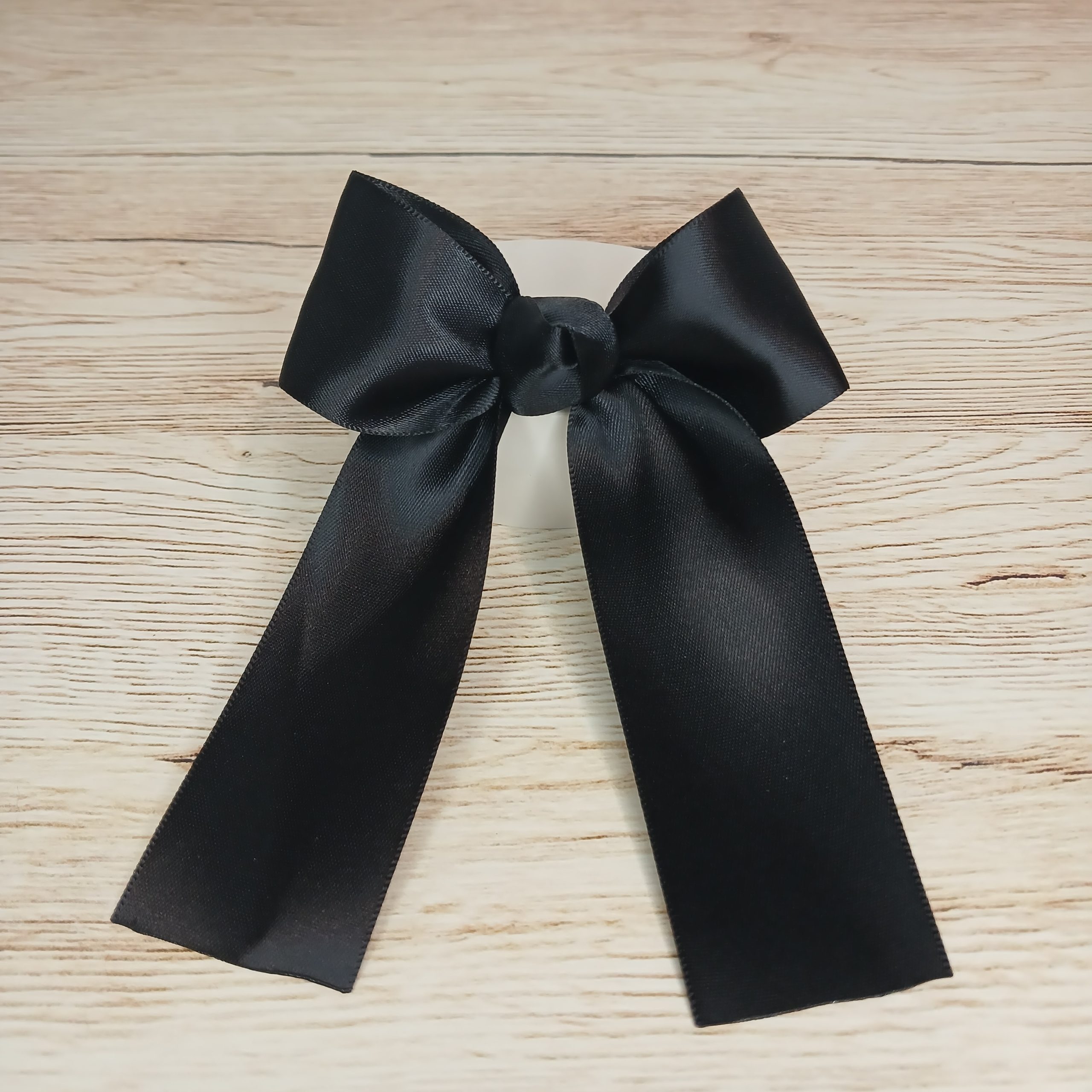 Sports Bow Medium Black