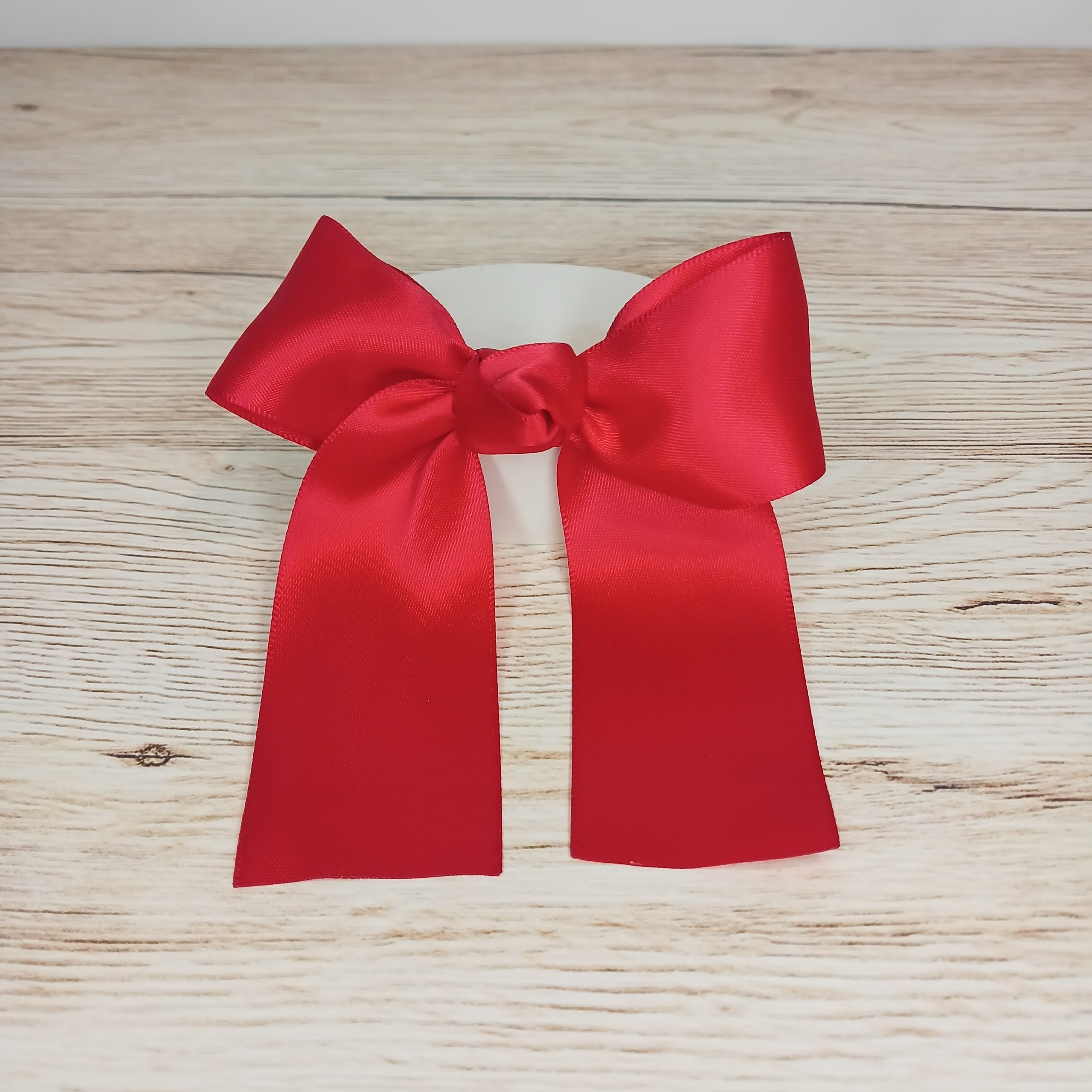 Sports Bow Medium Red